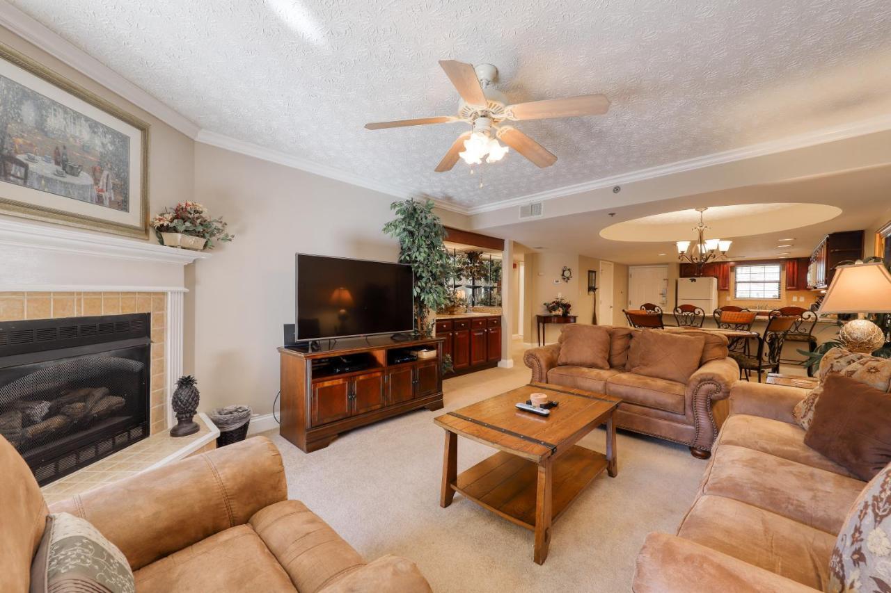 Riverside Escape & Roaring Romance Holiday home Gatlinburg